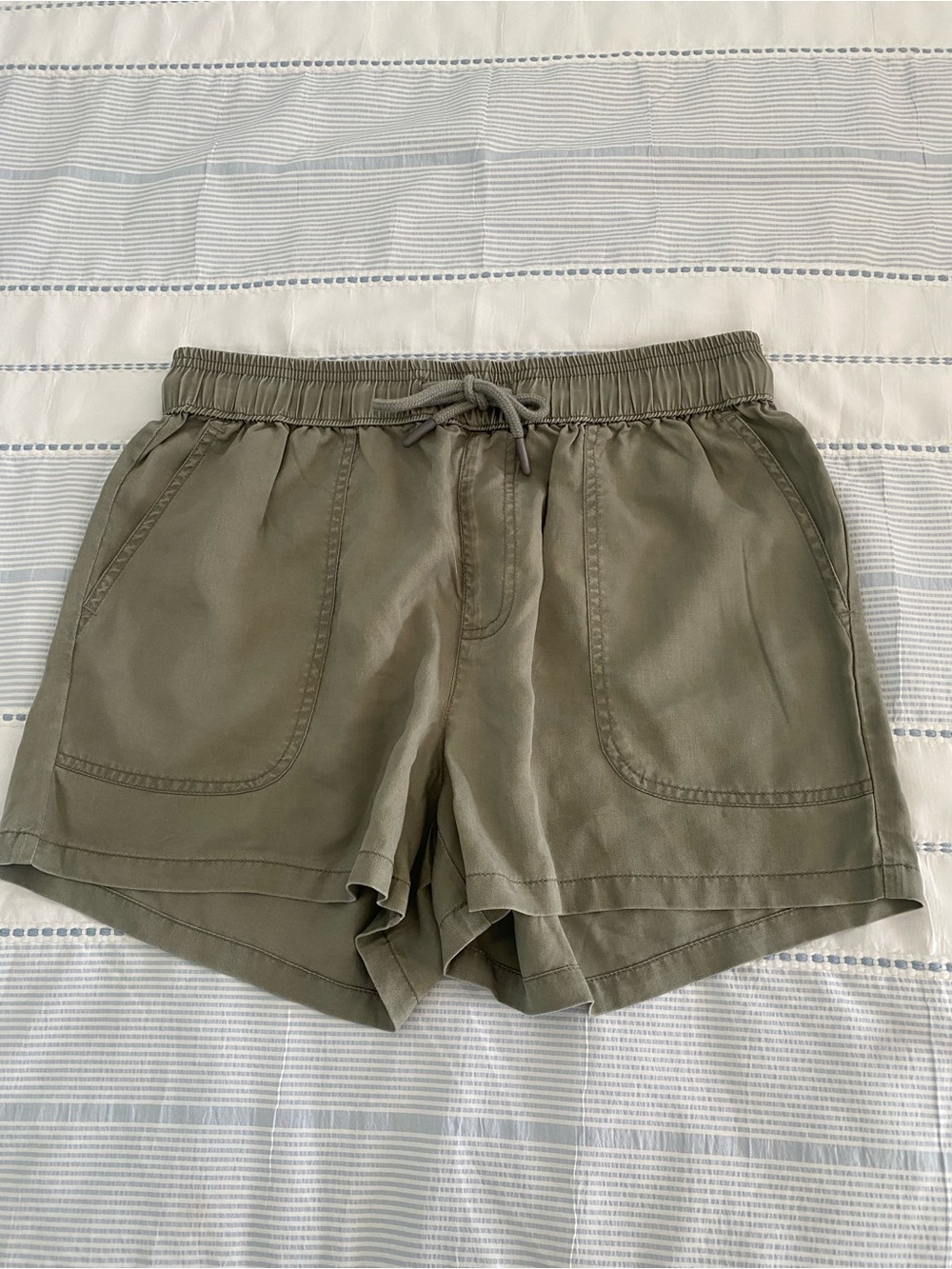 Quince Olive Drawstring Athletic Shorts